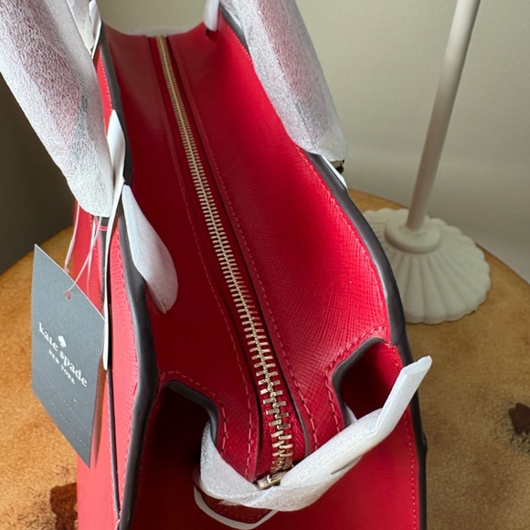 Kate spade Madison Tote Medium - Picture 10 of 16